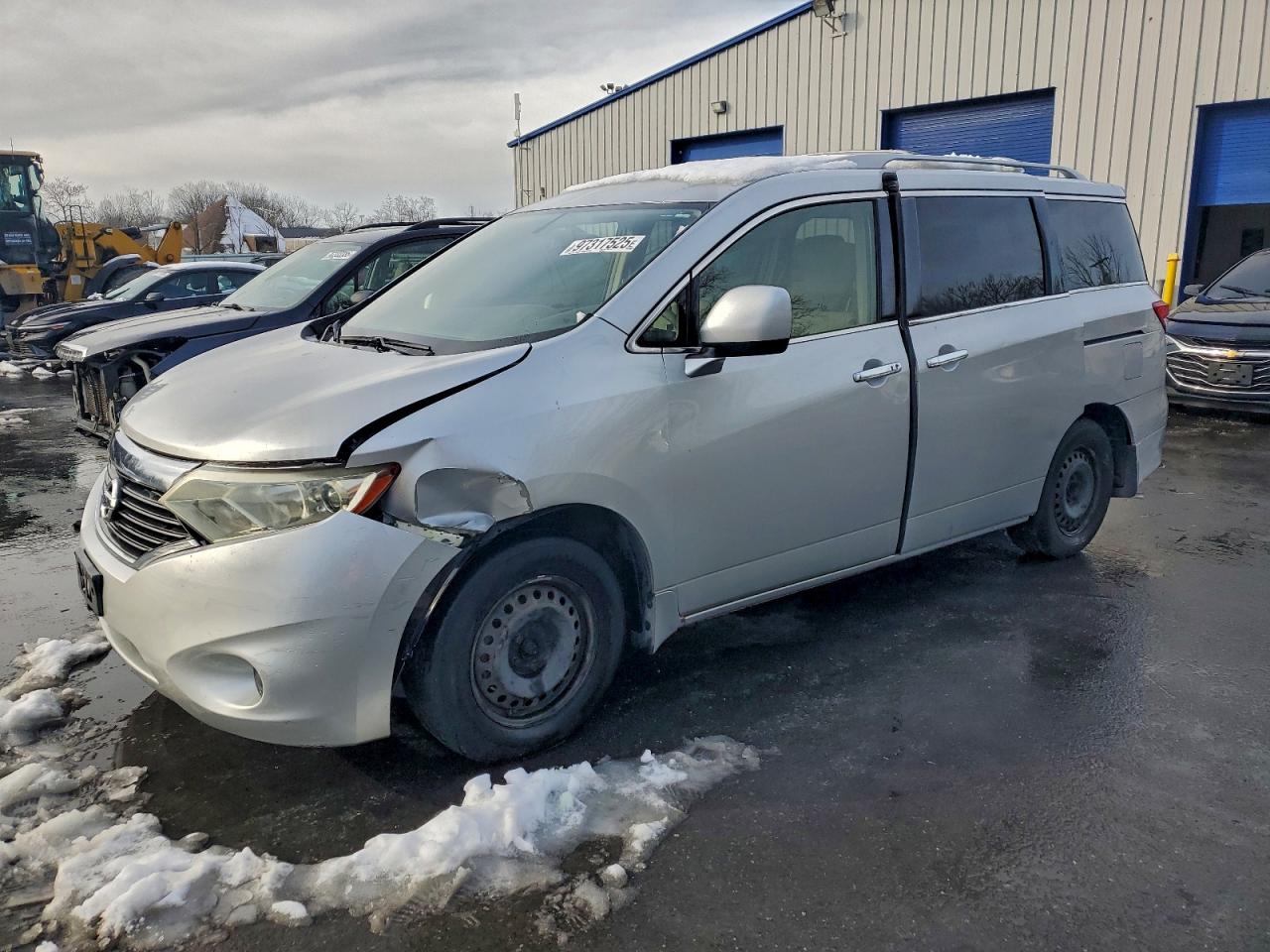 NISSAN QUEST S 2012