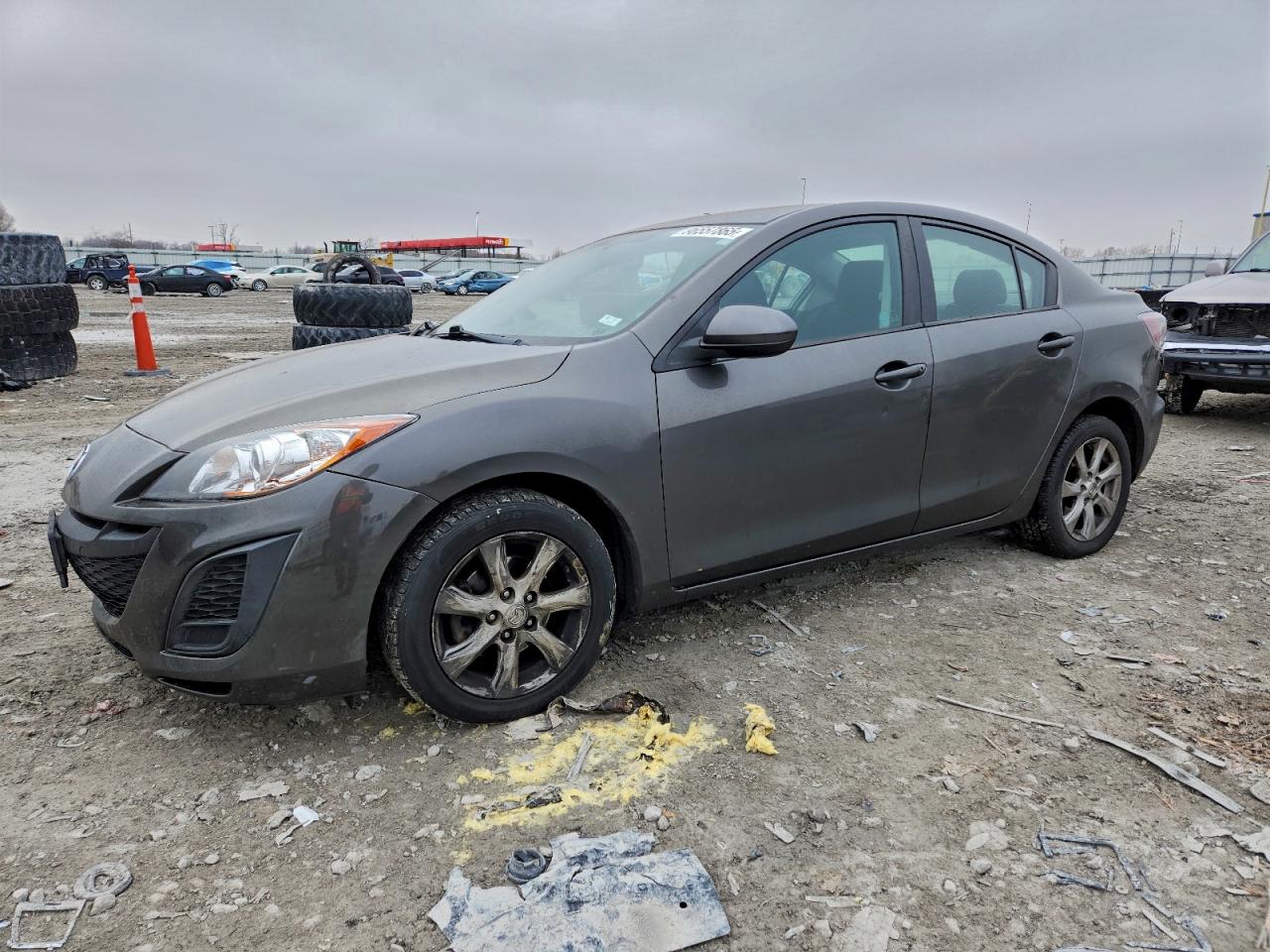 MAZDA 3 2010