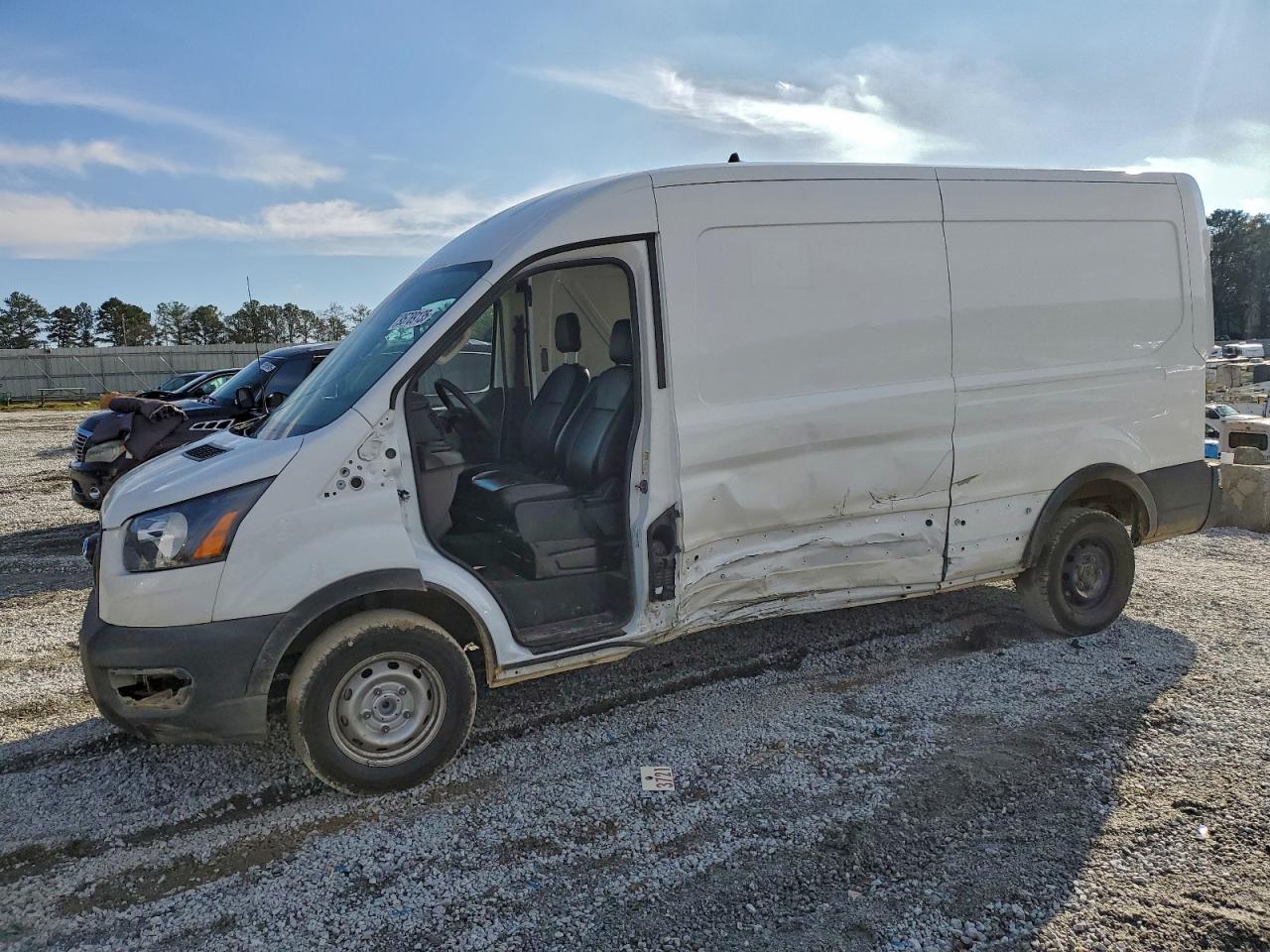 FORD TRANSIT T- 2025