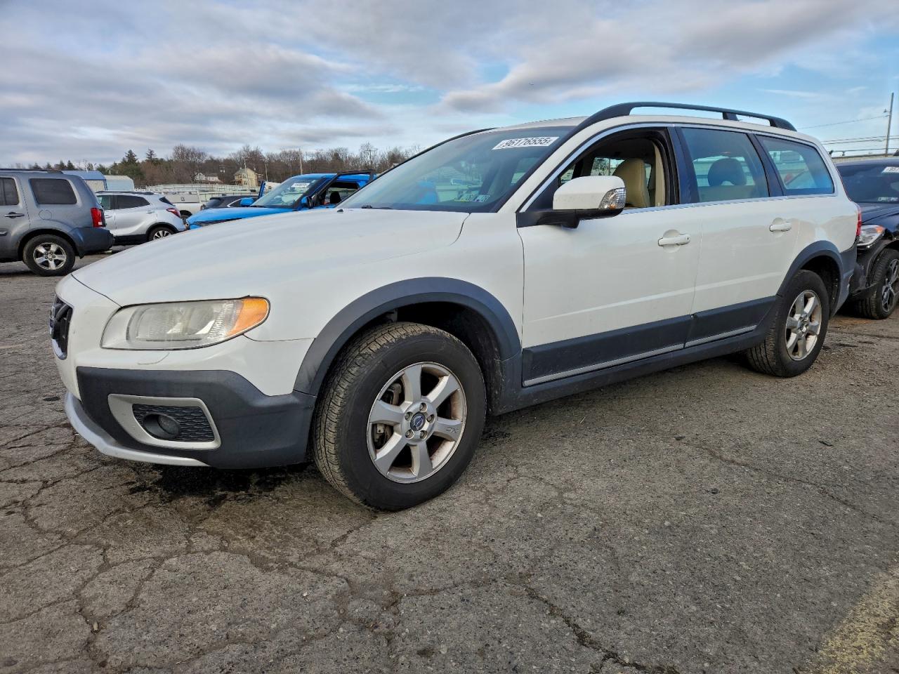 VOLVO XC70 3.2 2010