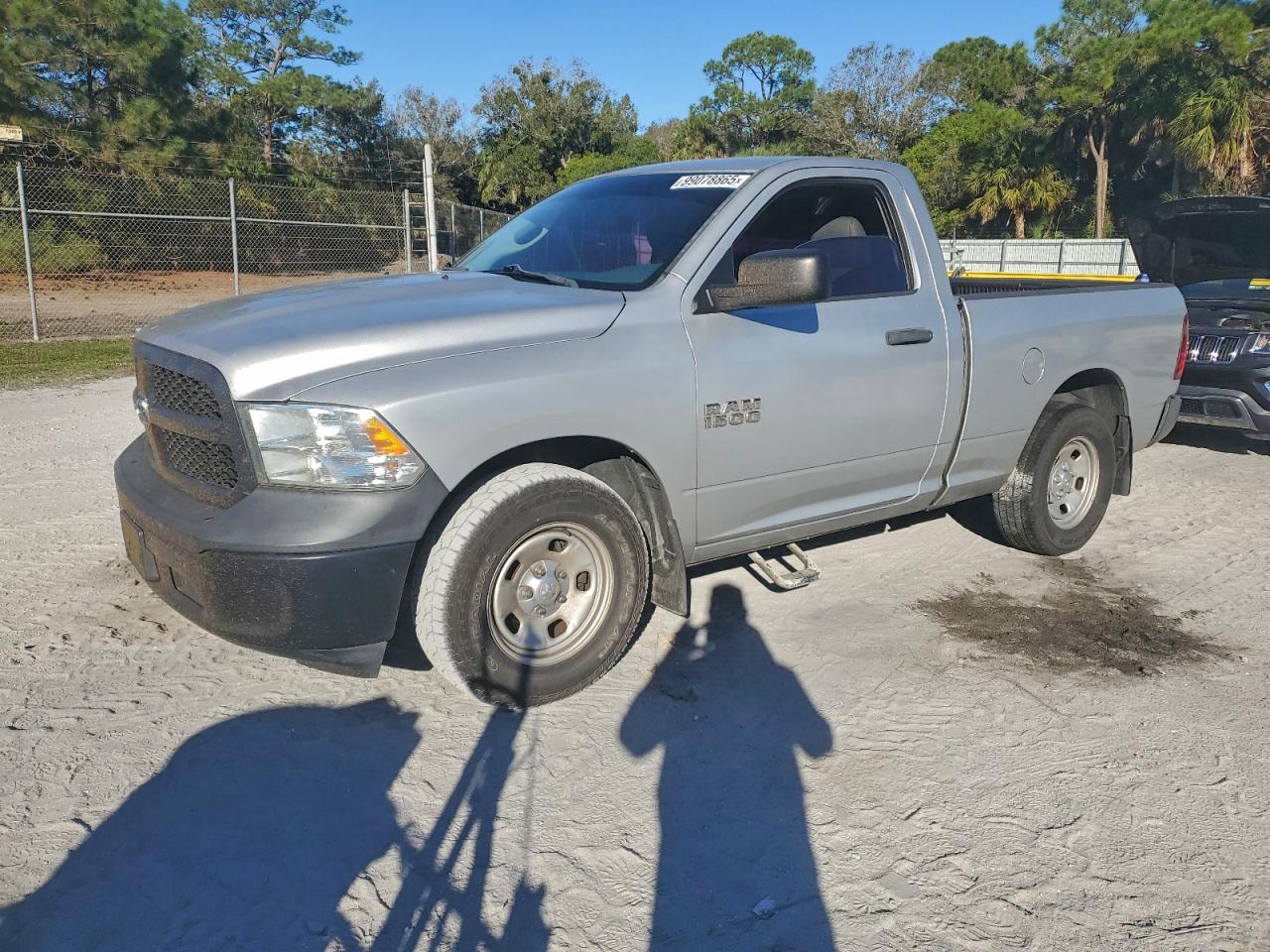RAM 1500 ST 2013