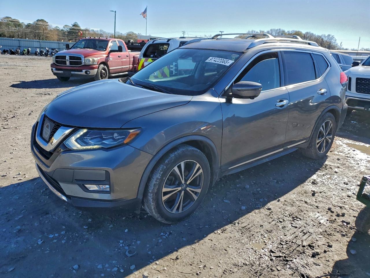 NISSAN ROGUE 2017