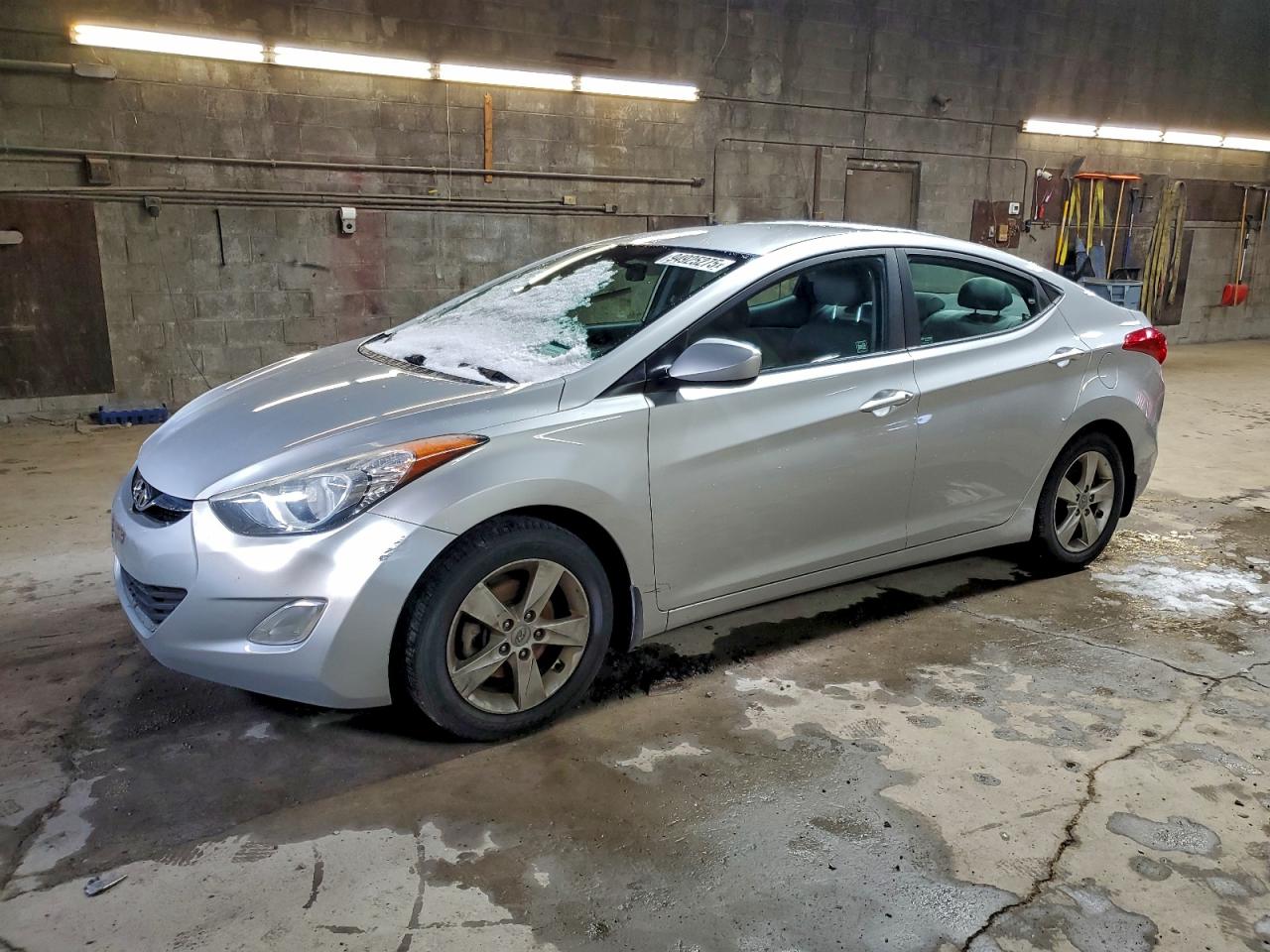 HYUNDAI ELANTRA GL 2013