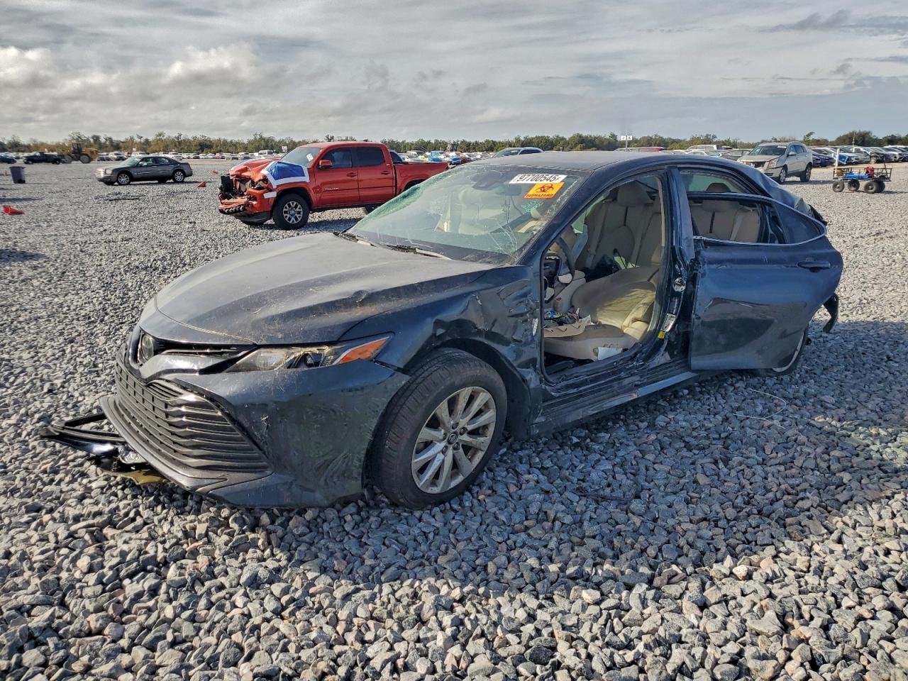 TOYOTA CAMRY L 2019