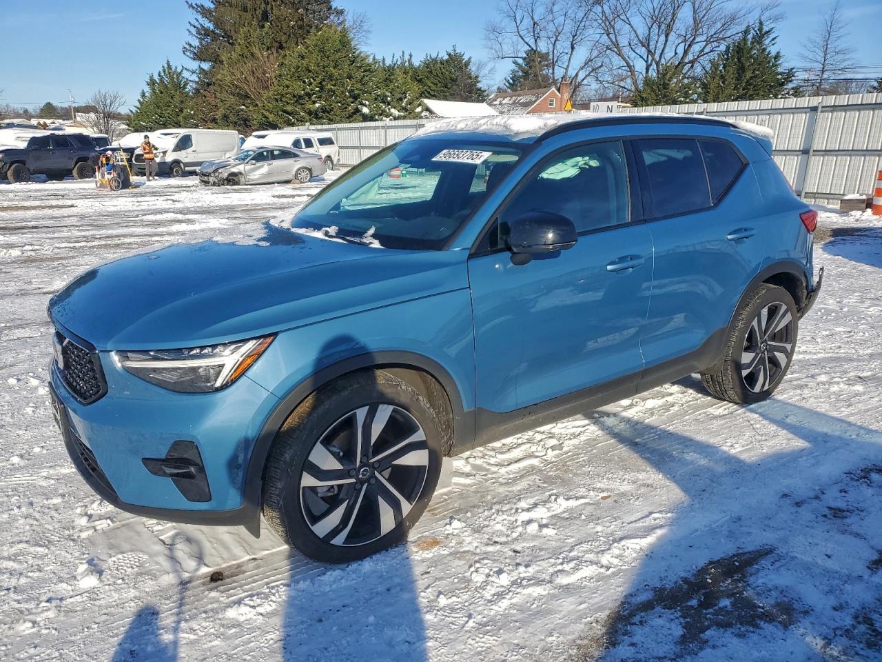 VOLVO XC40 ULTRA 2025