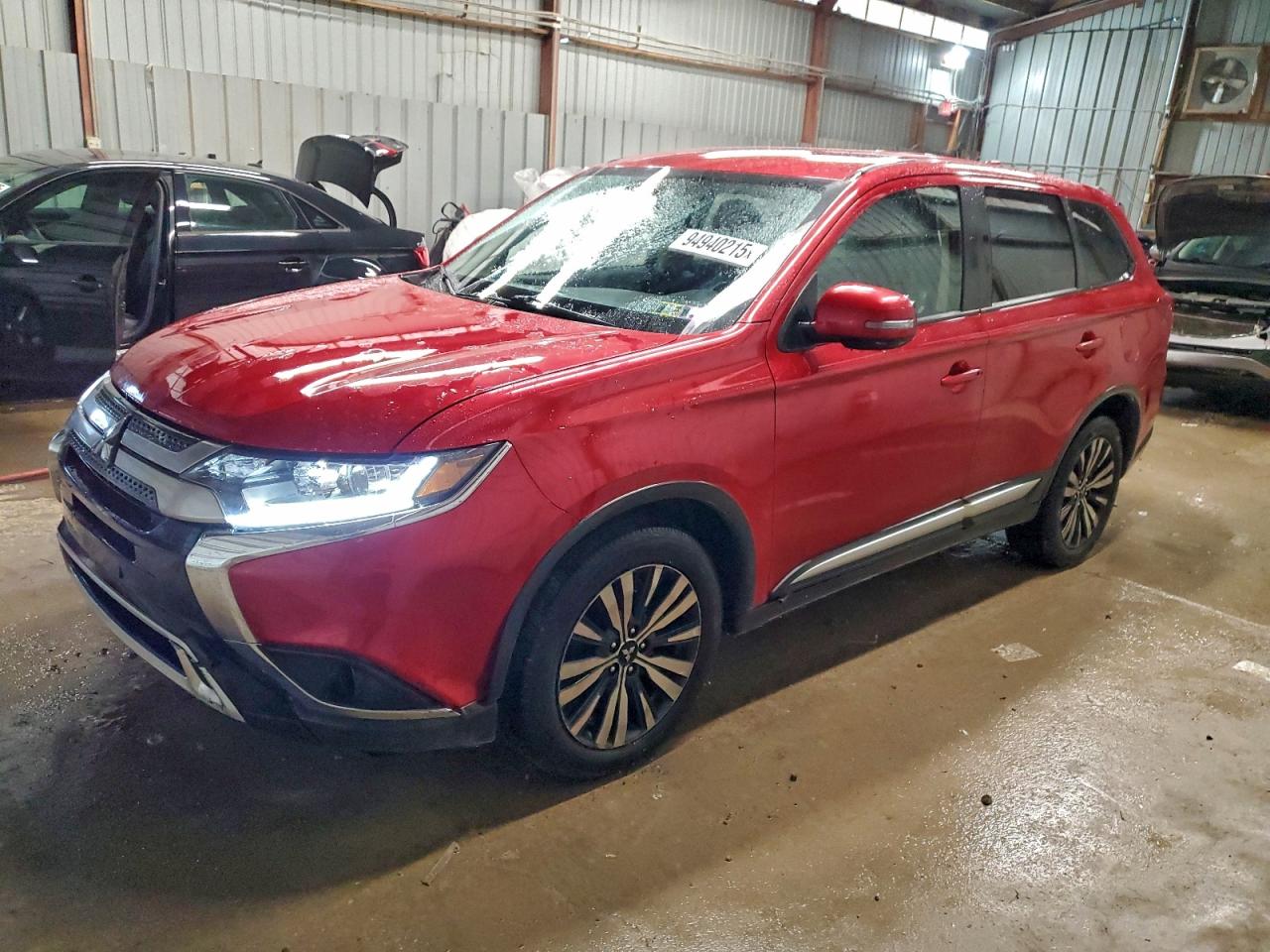 MITSUBISHI OUTLANDER 2019