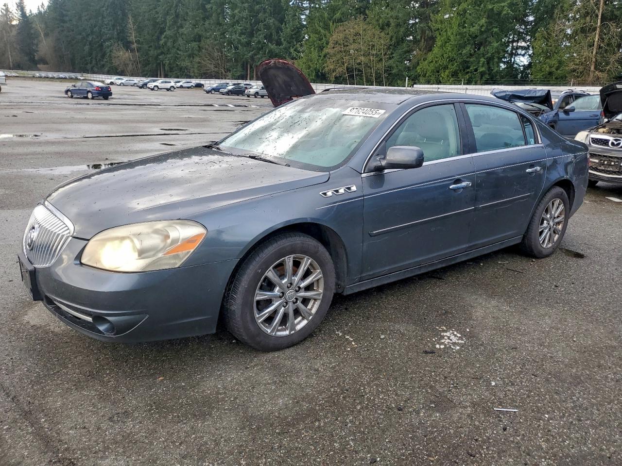 BUICK LUCERNE CX 2011