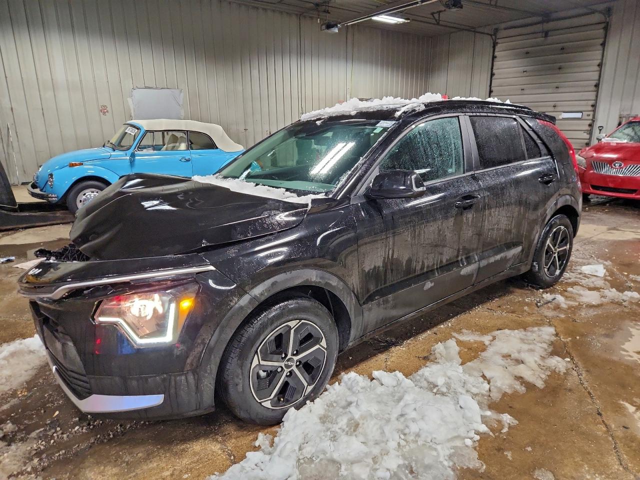 KIA NIRO EX 2024