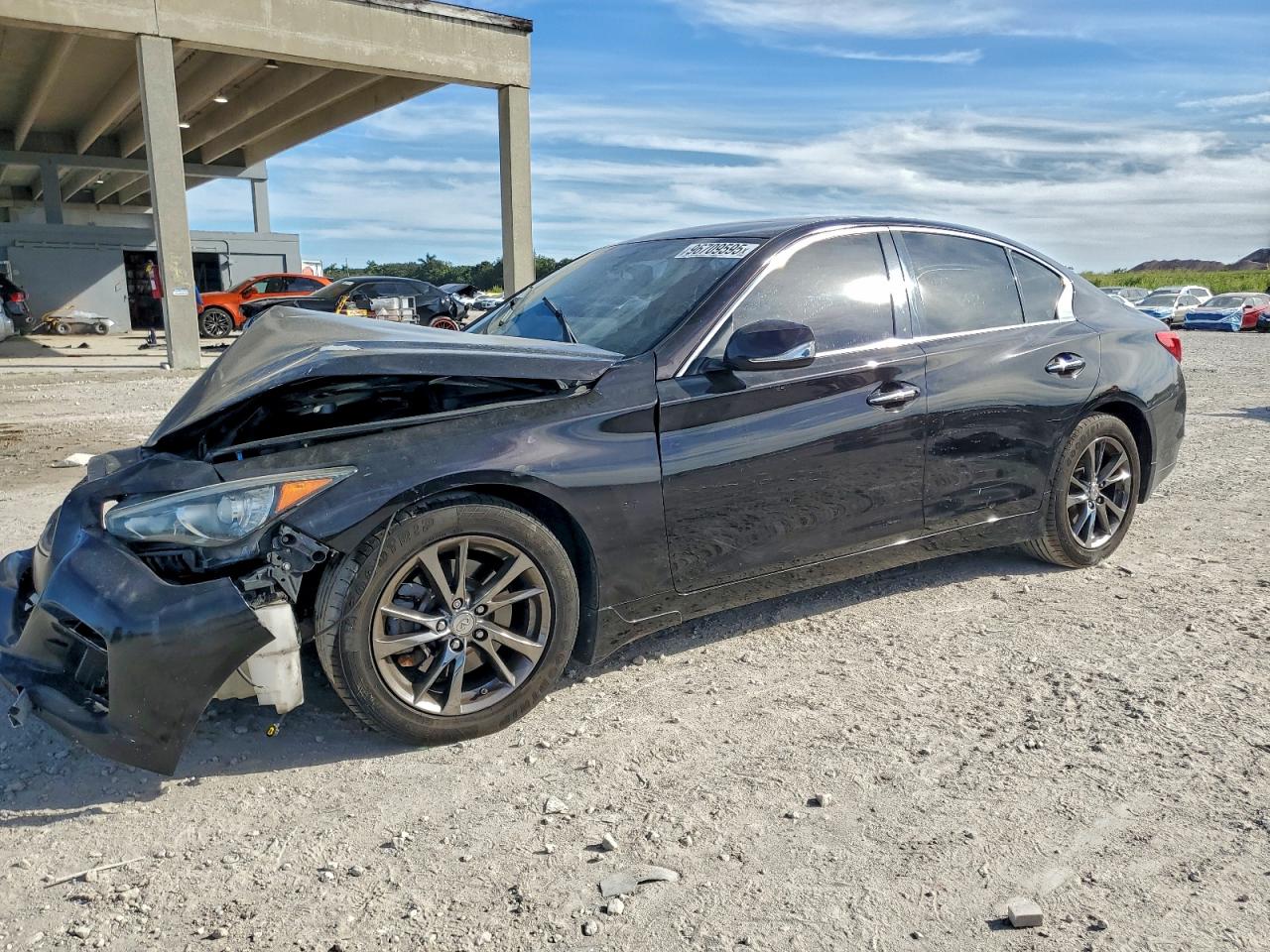 INFINITI Q50 2015