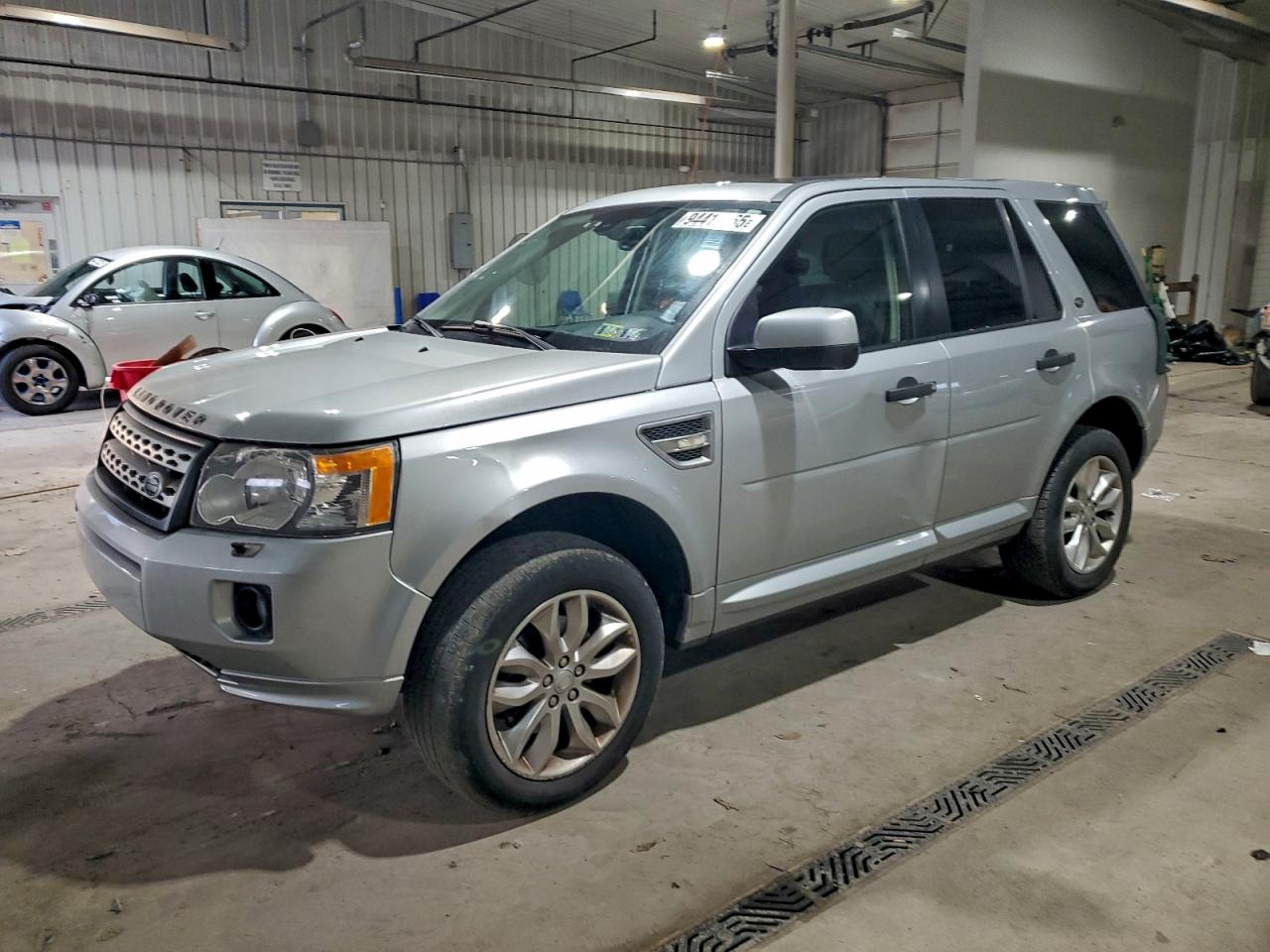 LAND ROVER LR2 HSE LU 2011