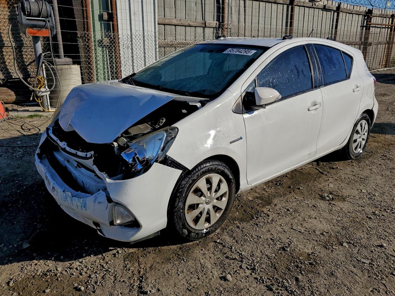 TOYOTA PRIUS C 2012