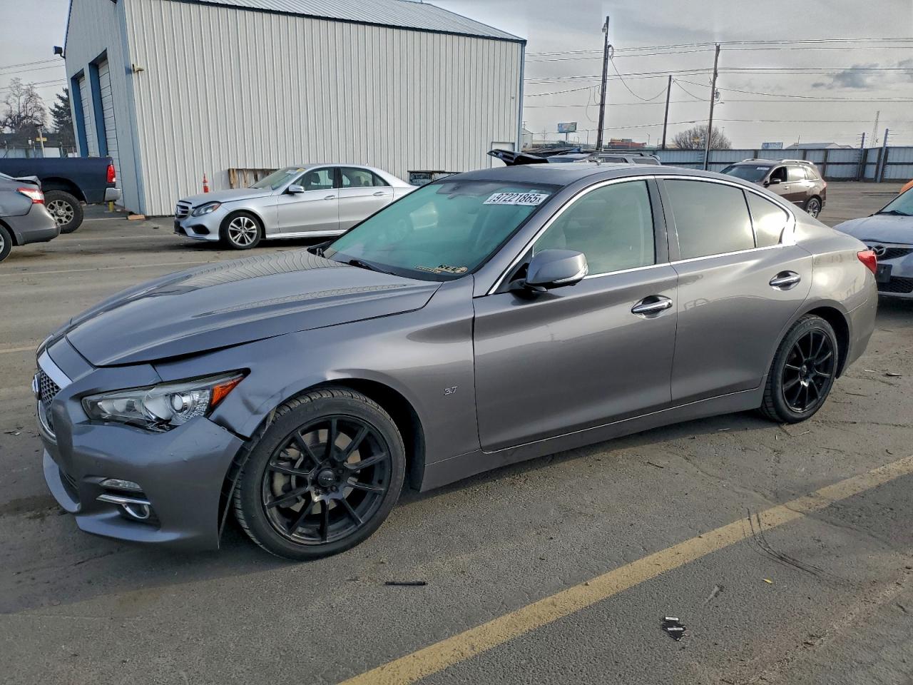 INFINITI Q50 2015