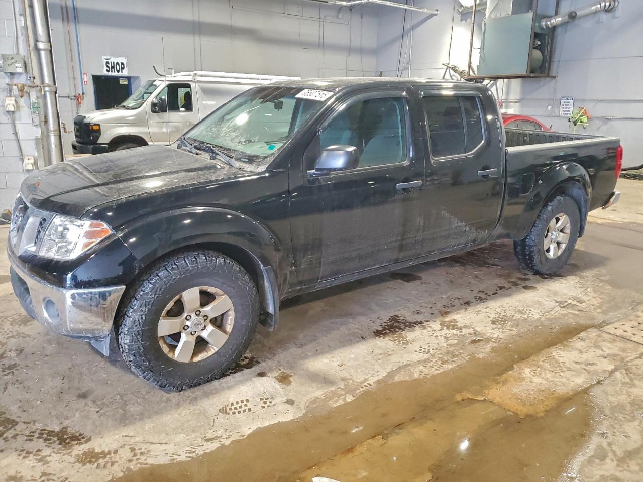 NISSAN FRONTIER 2011