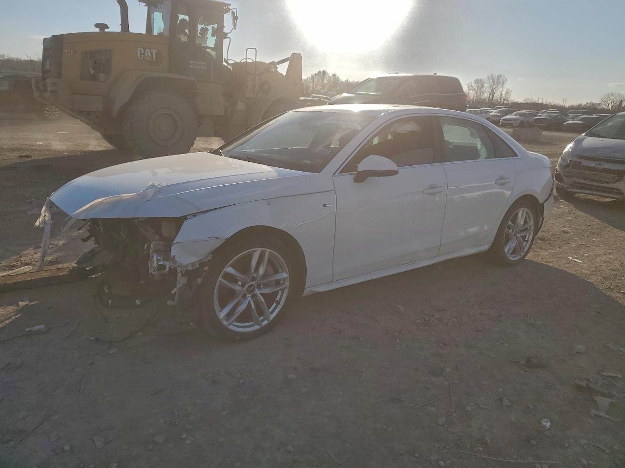 AUDI A4 2022