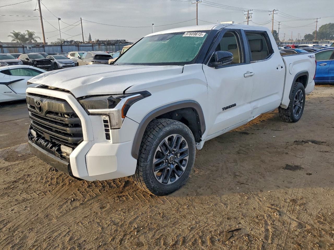 TOYOTA TUNDRA CRE 2023
