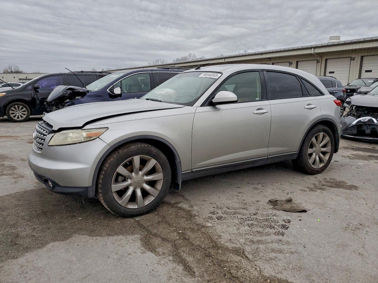 INFINITI FX35 2003