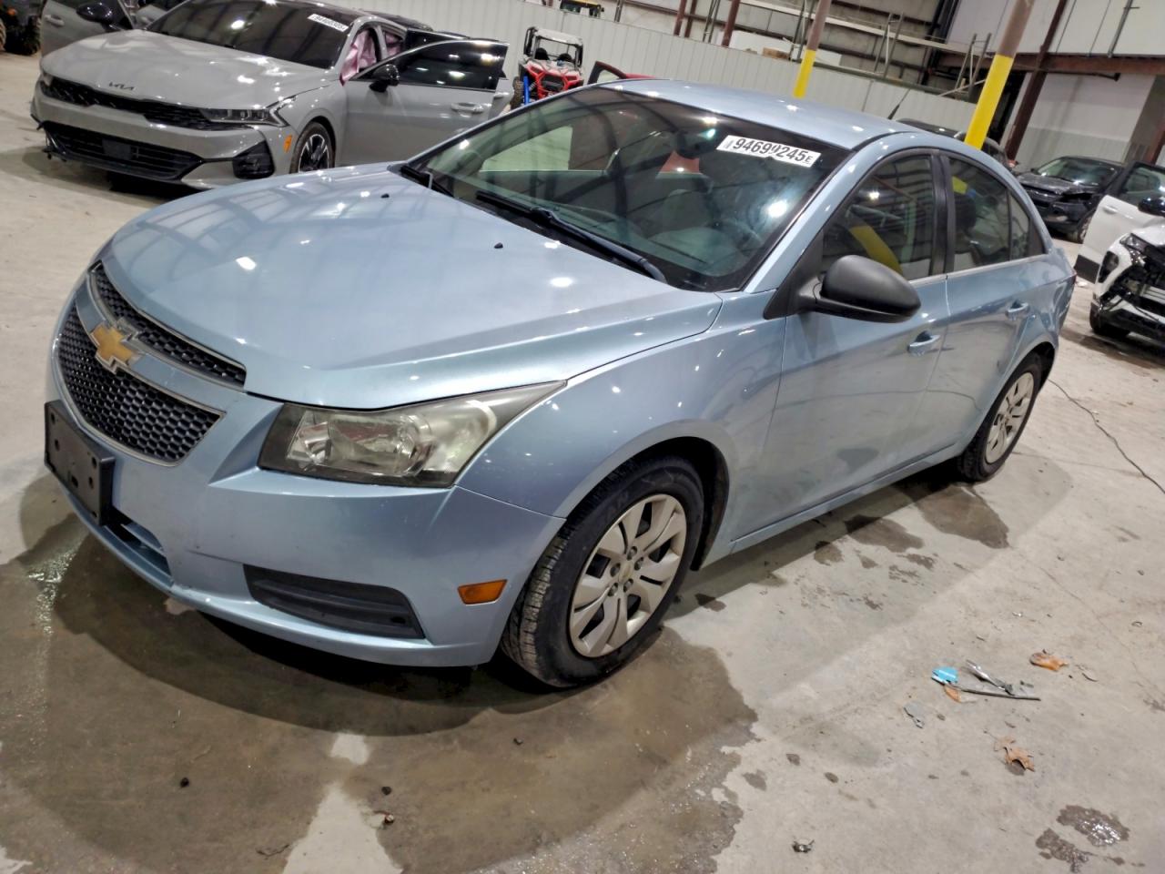 CHEVROLET CRUZE LS 2012