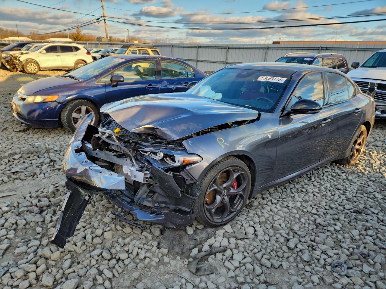 ALFA ROMEO GIULIA TI 2024