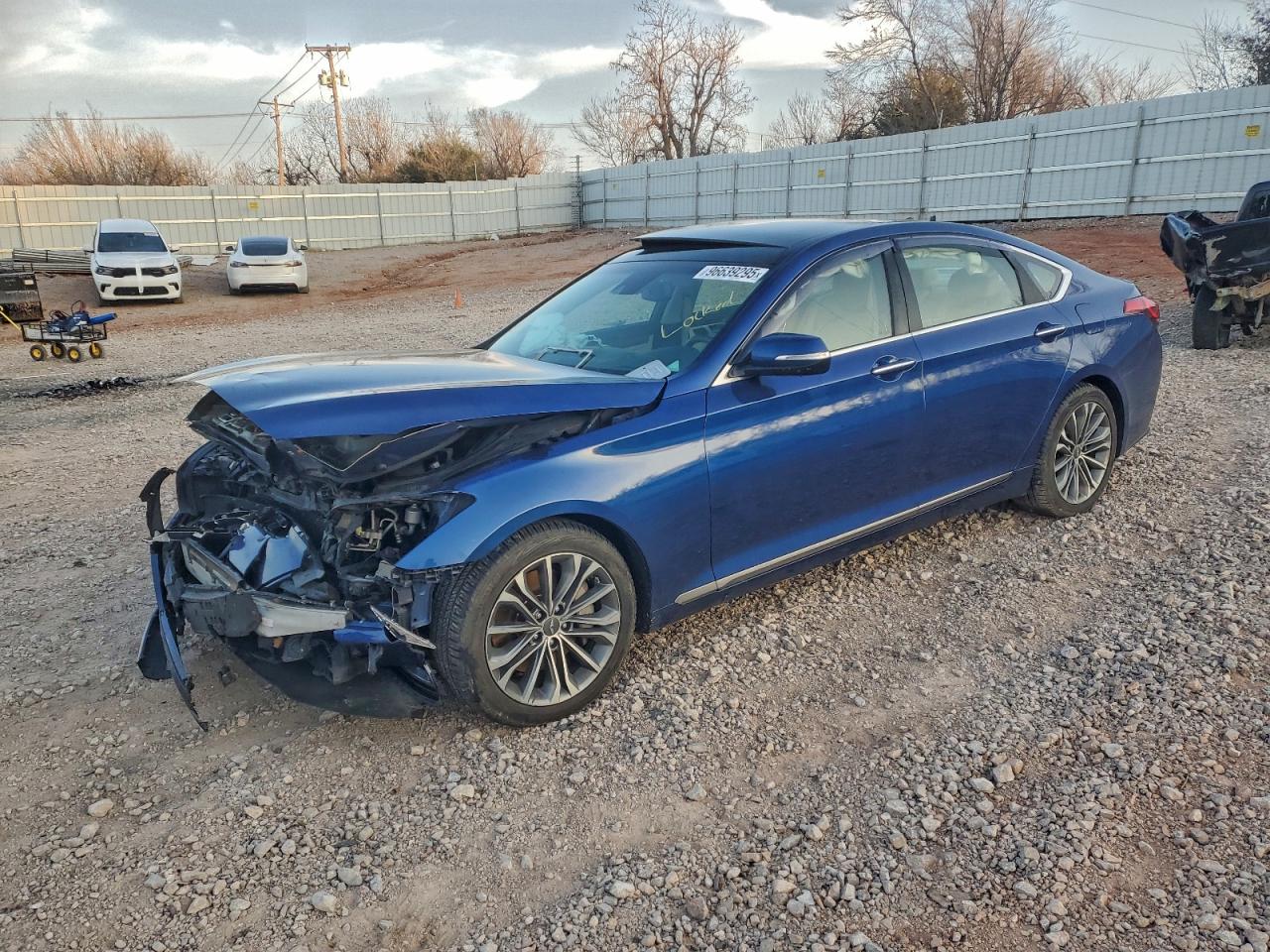 HYUNDAI GENESIS 3. 2015