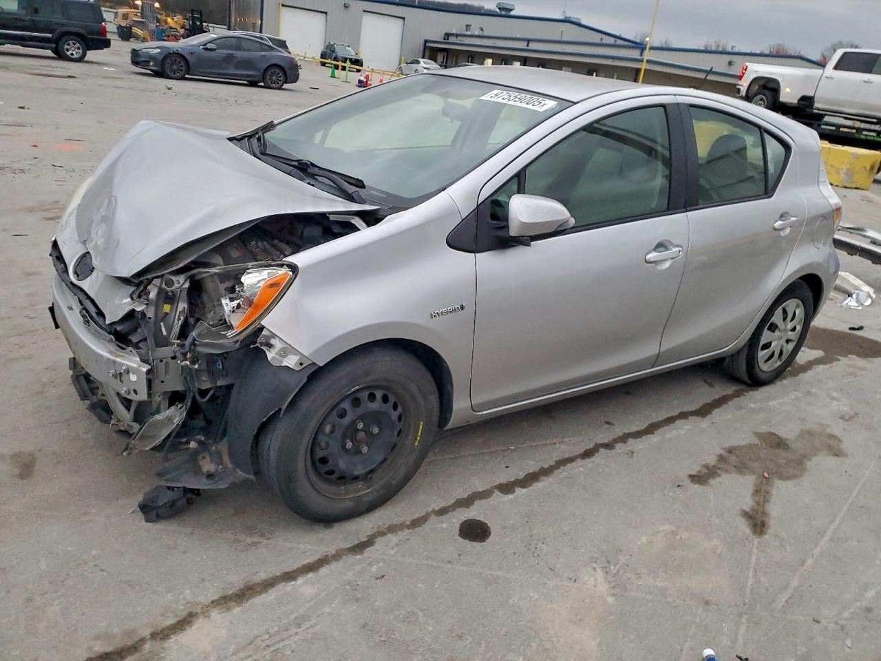 TOYOTA PRIUS C 2014