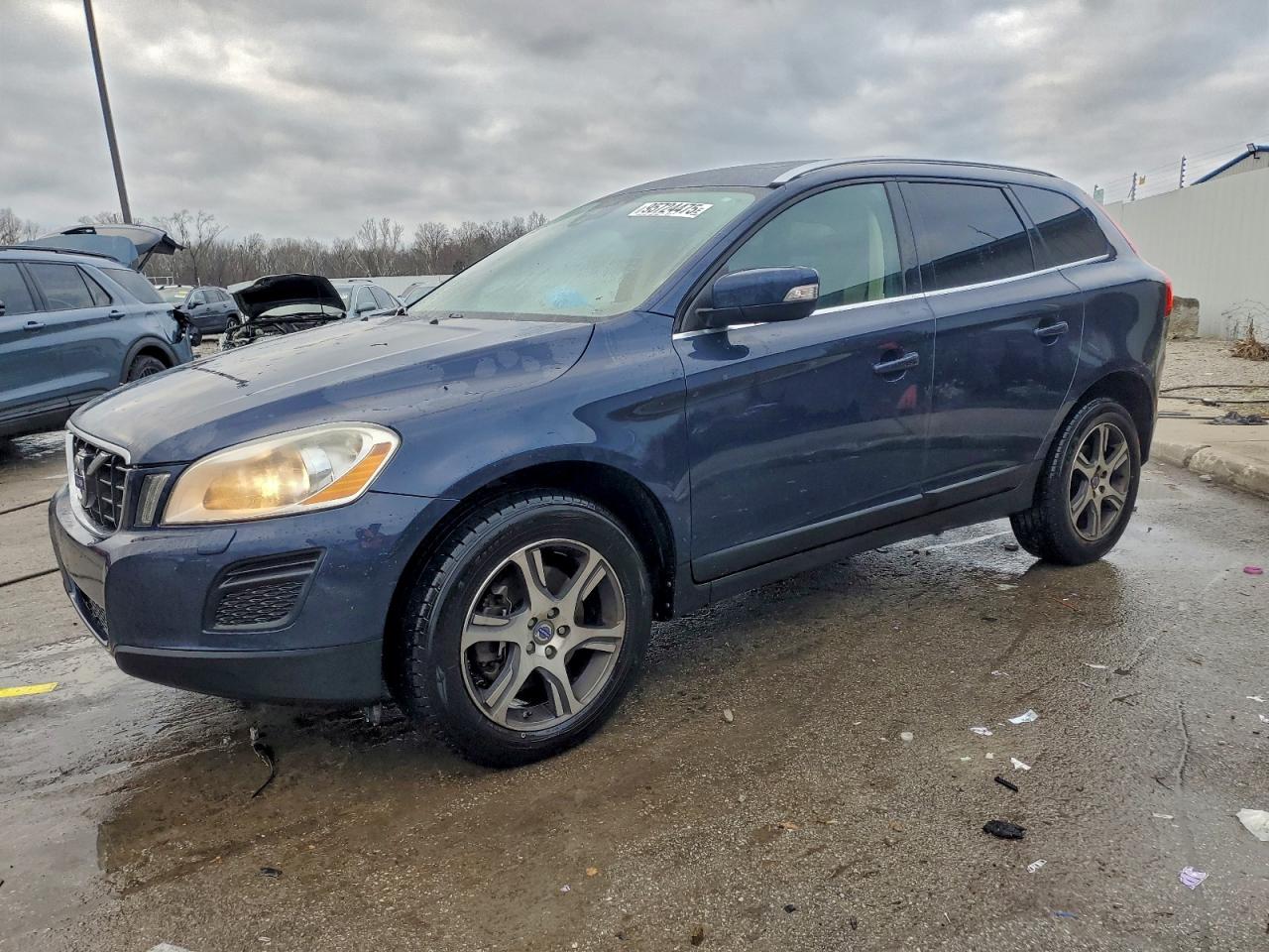 VOLVO XC60 T6 2013