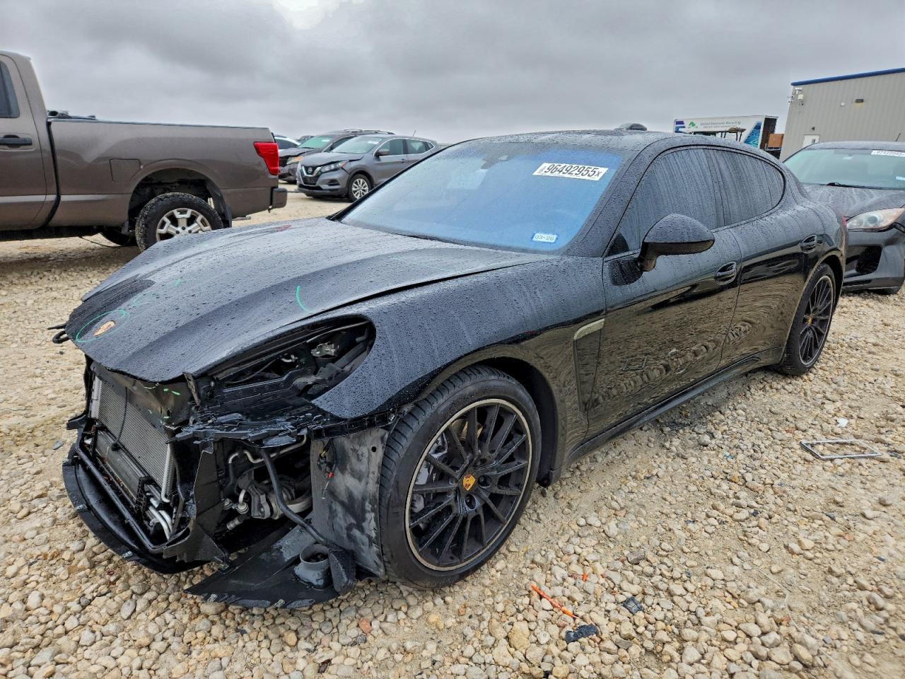 PORSCHE PANAMERA 2 2016