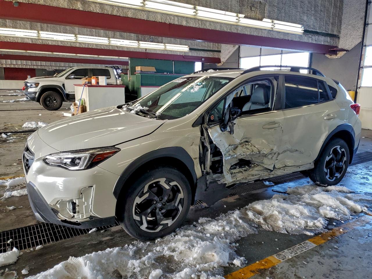 SUBARU CROSSTREK 2021