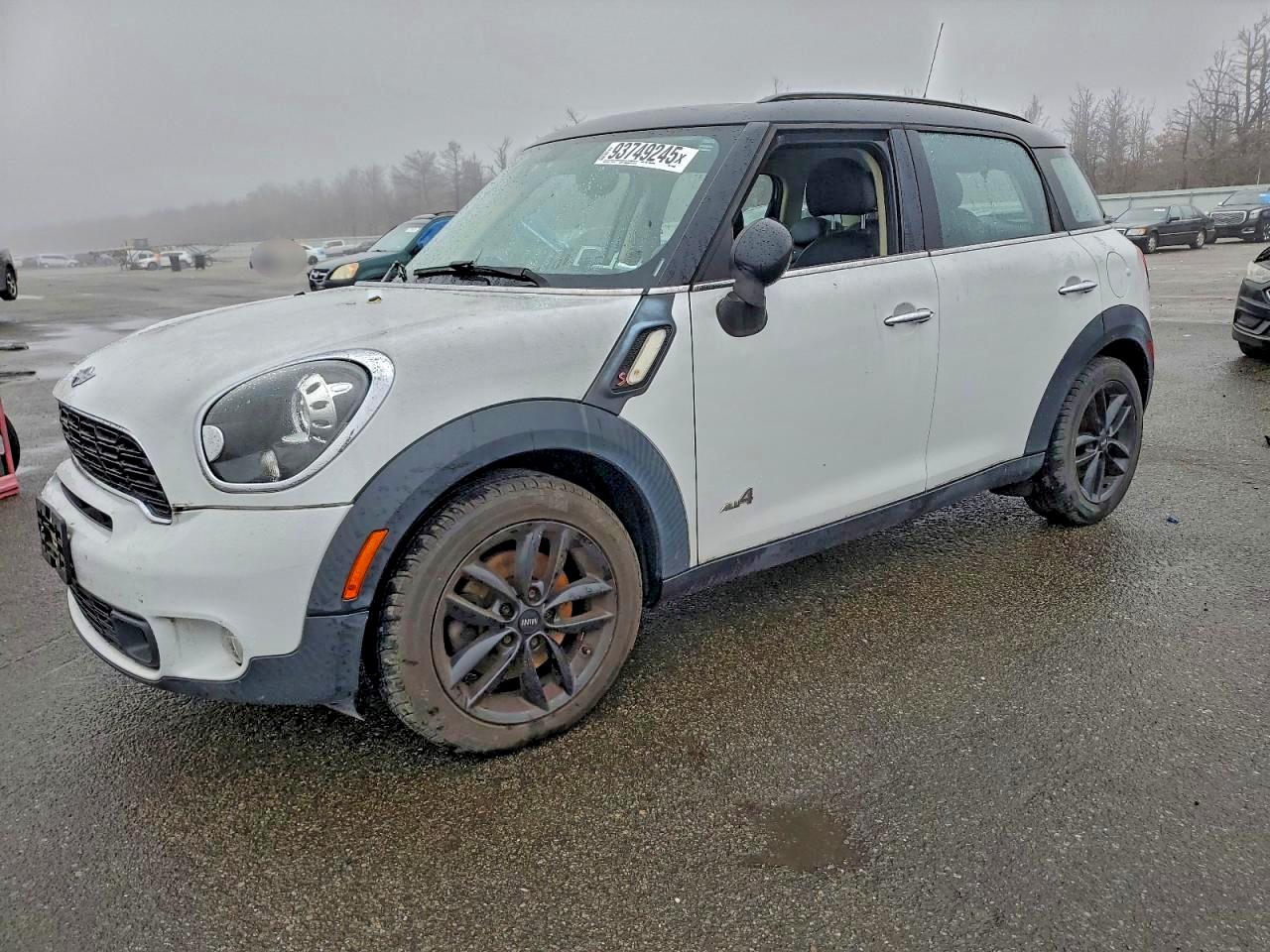 MINI COOPER S C 2014