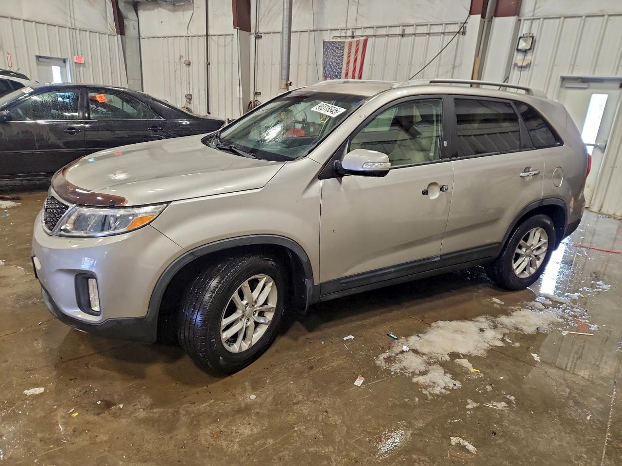 KIA SORENTO LX 2015