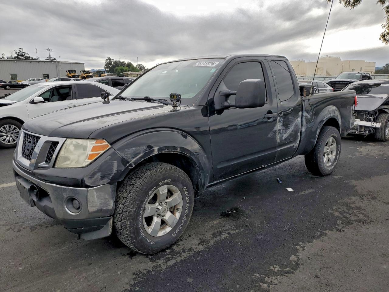 NISSAN FRONTIER S 2011