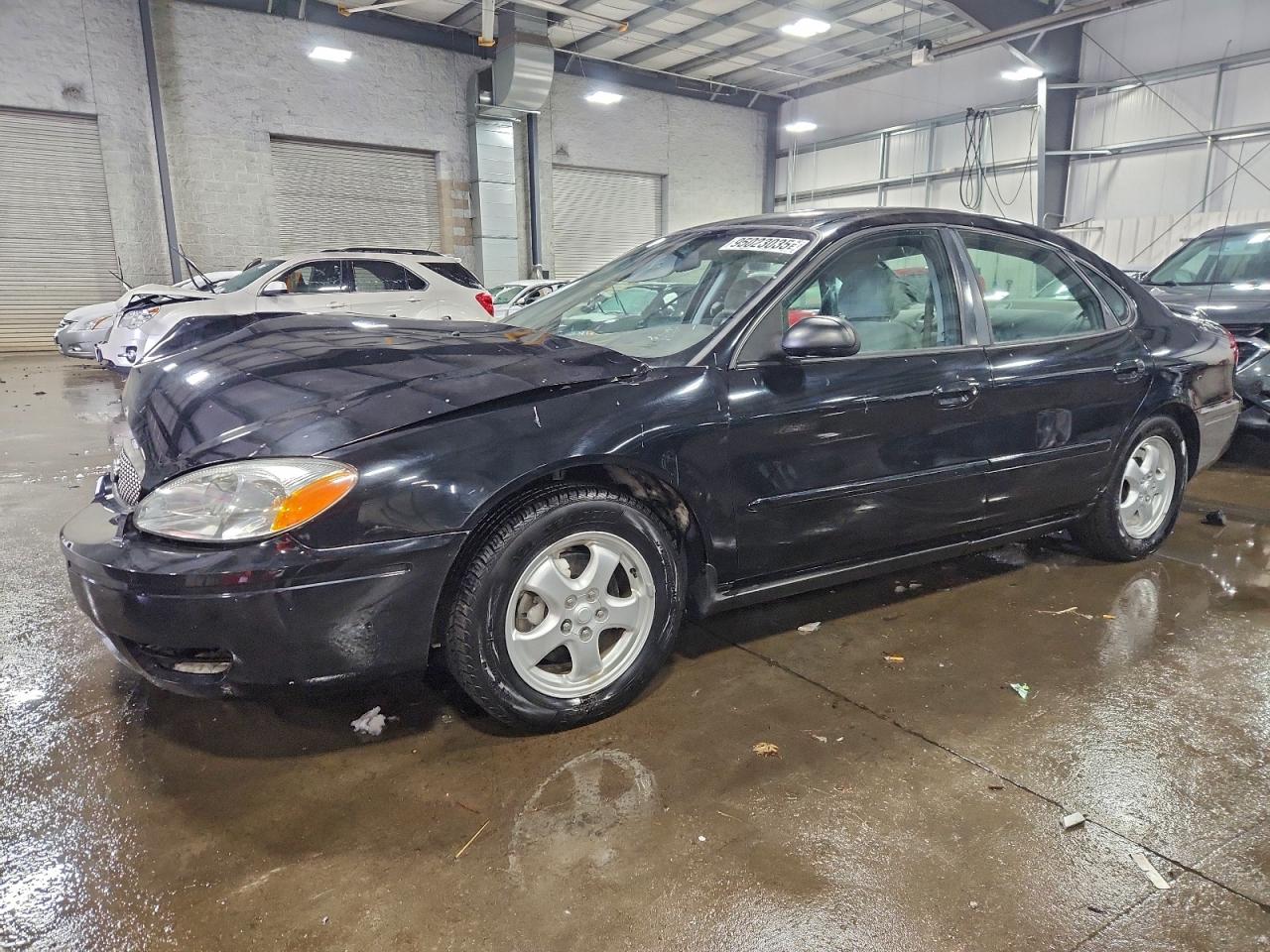 FORD TAURUS 2005