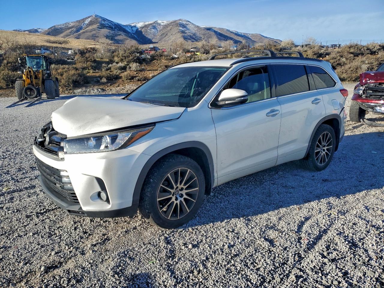 TOYOTA HIGHLANDER 2017