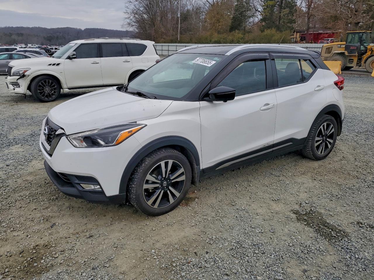 NISSAN KICKS 2019