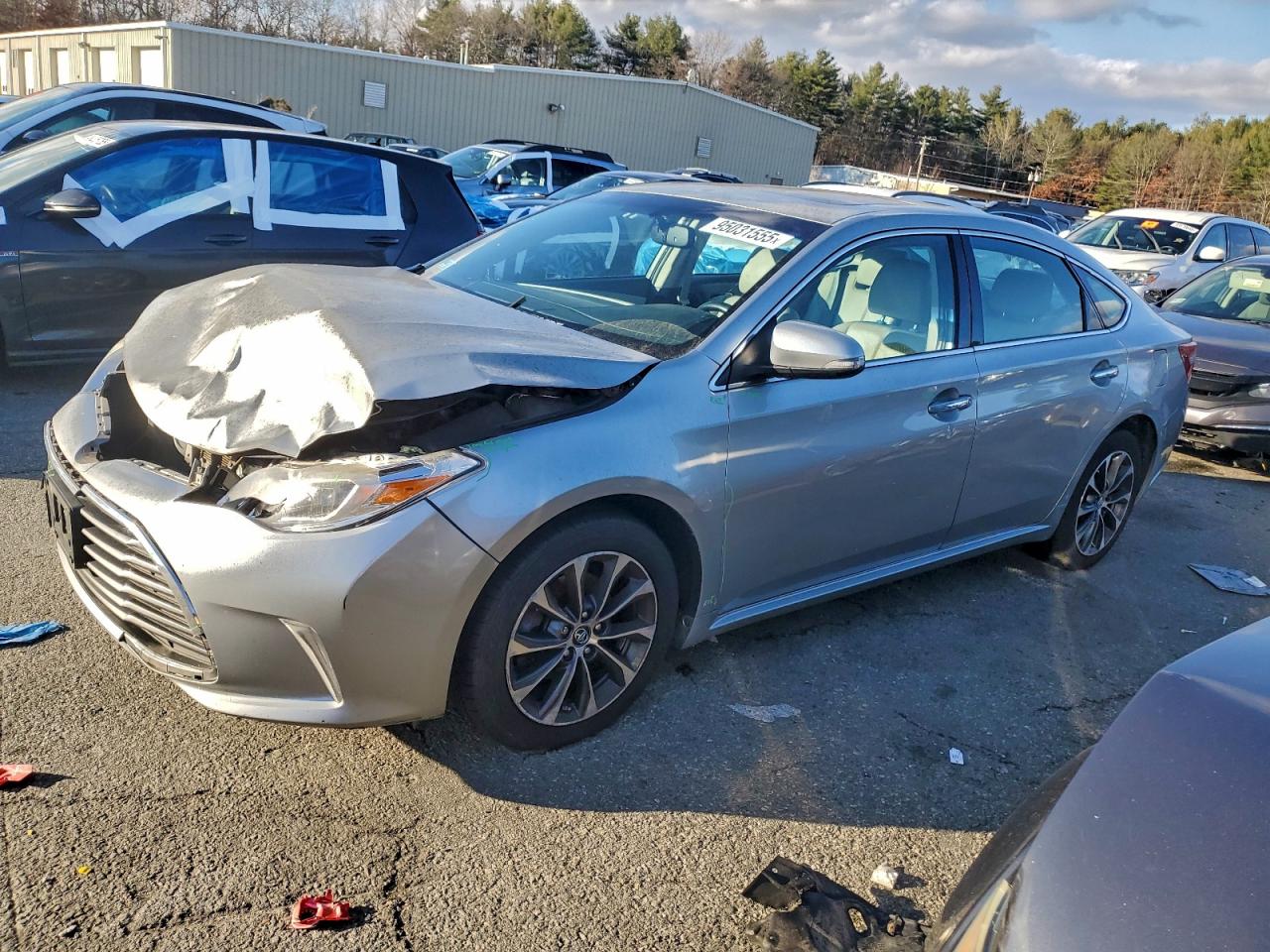 TOYOTA AVALON 2016