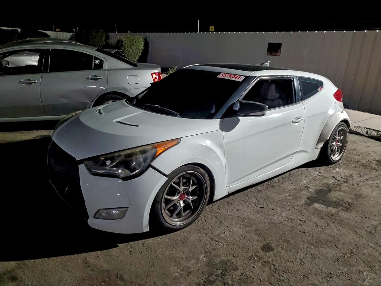 HYUNDAI VELOSTER 2013