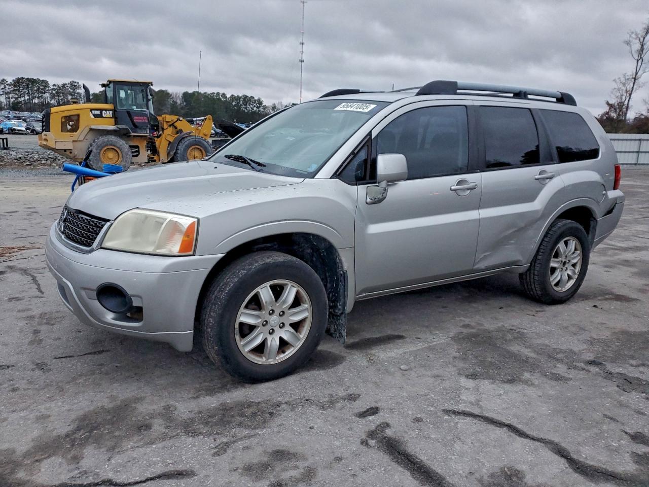MITSUBISHI ENDEAVOR L 2010