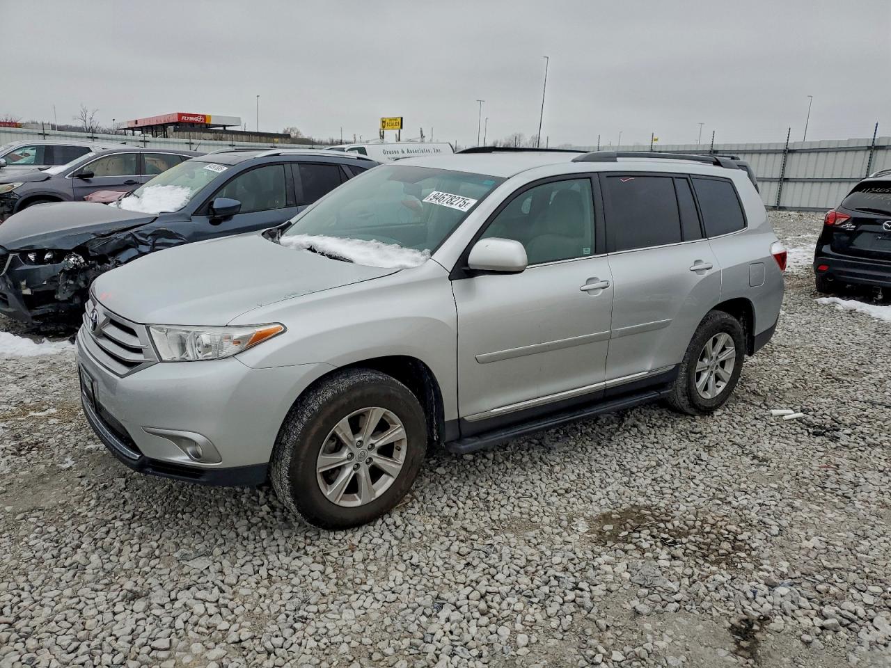 TOYOTA HIGHLANDER 2011