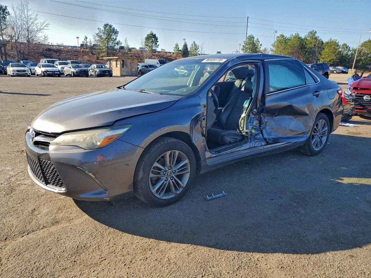 TOYOTA CAMRY 2016