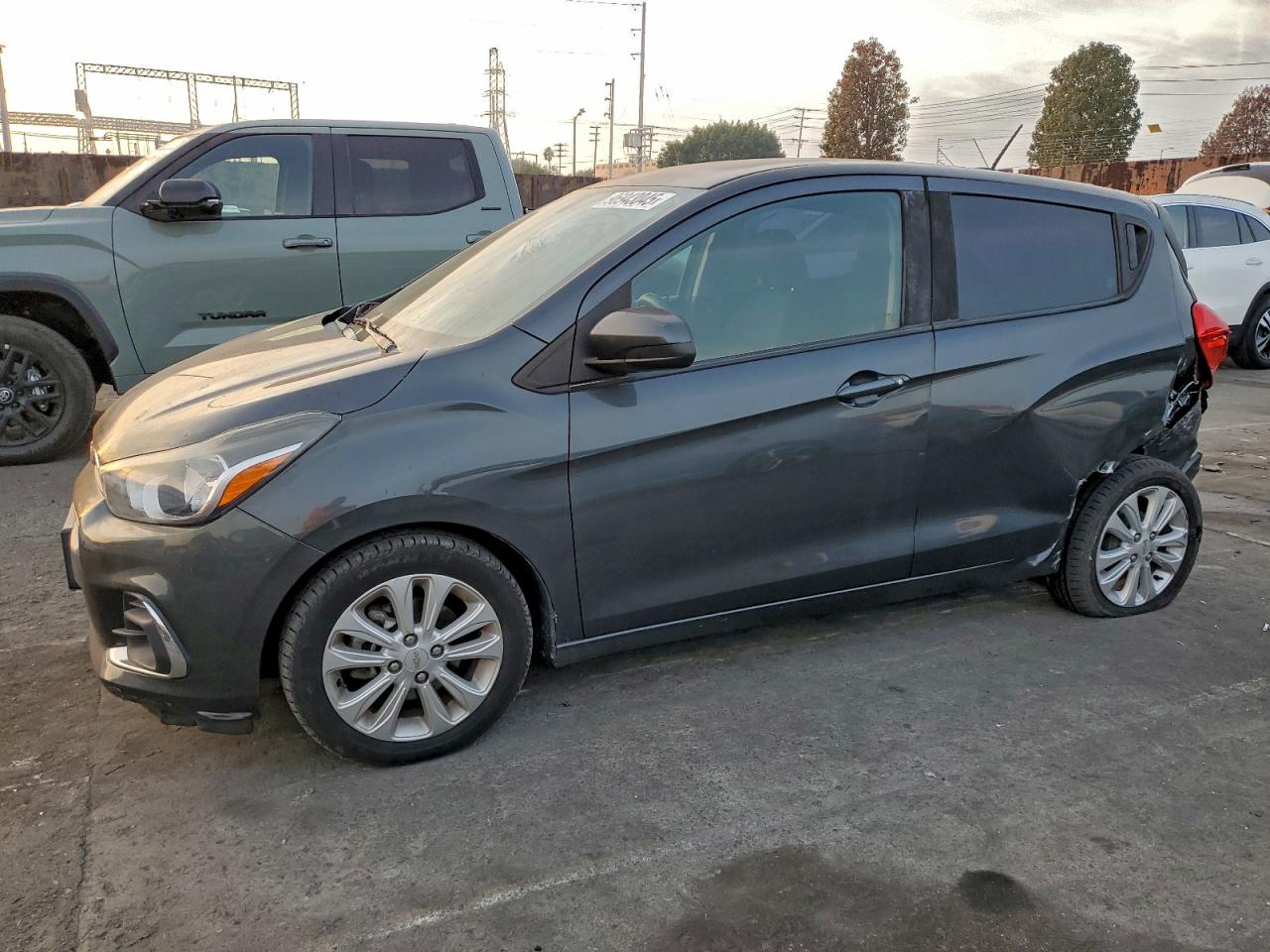 CHEVROLET SPARK 1LT 2017