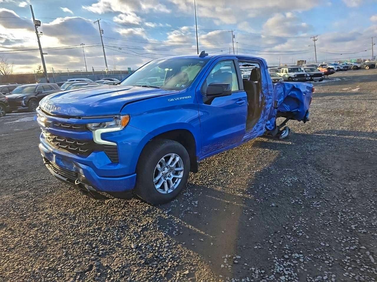 CHEVROLET SILVERADO 2026