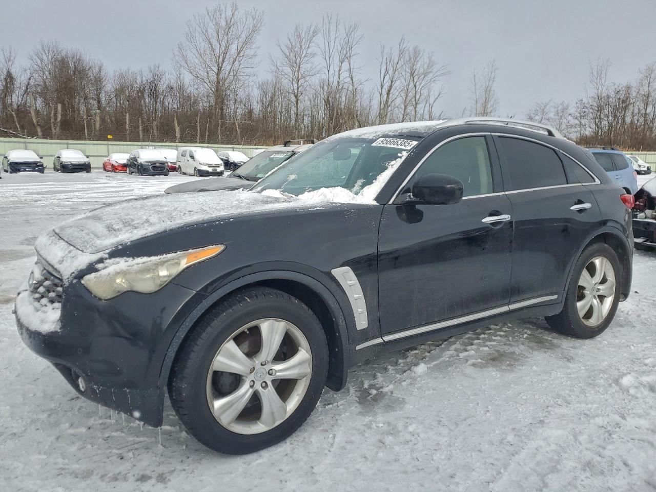 INFINITI FX35 2010