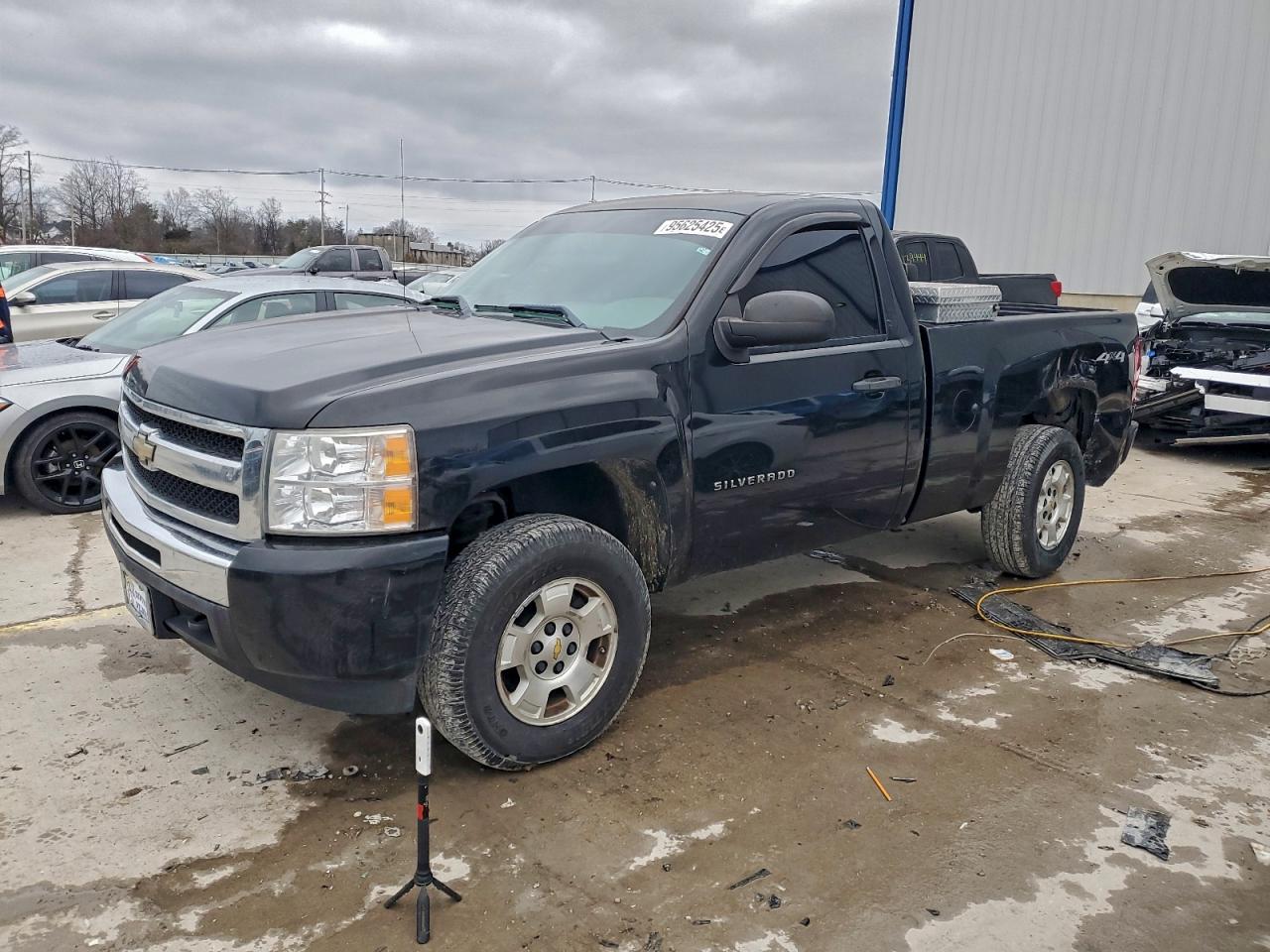 CHEVROLET SILVERADO 2011