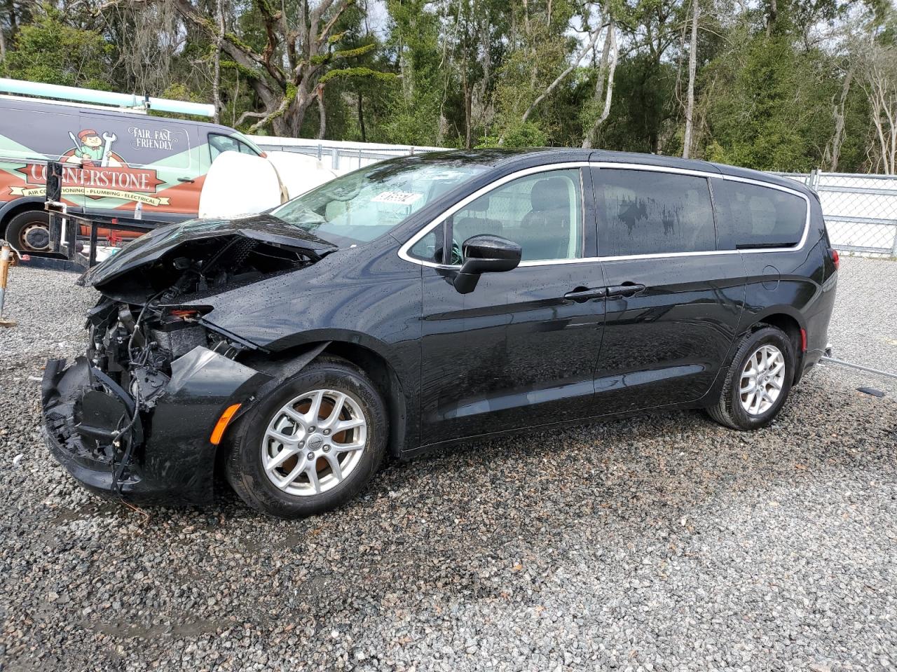 Chrysler Voyager 2023