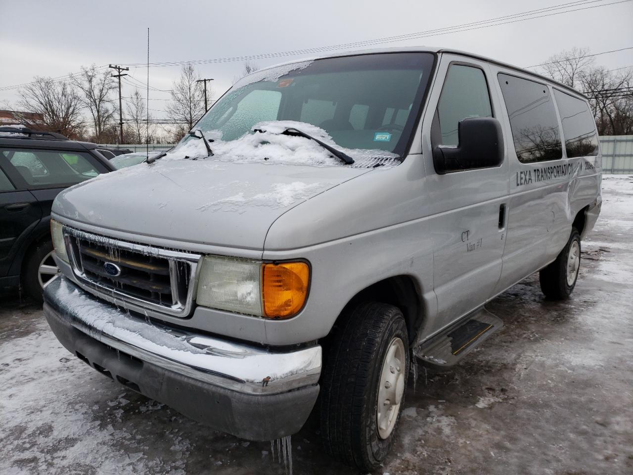 Ford Econoline van 2004