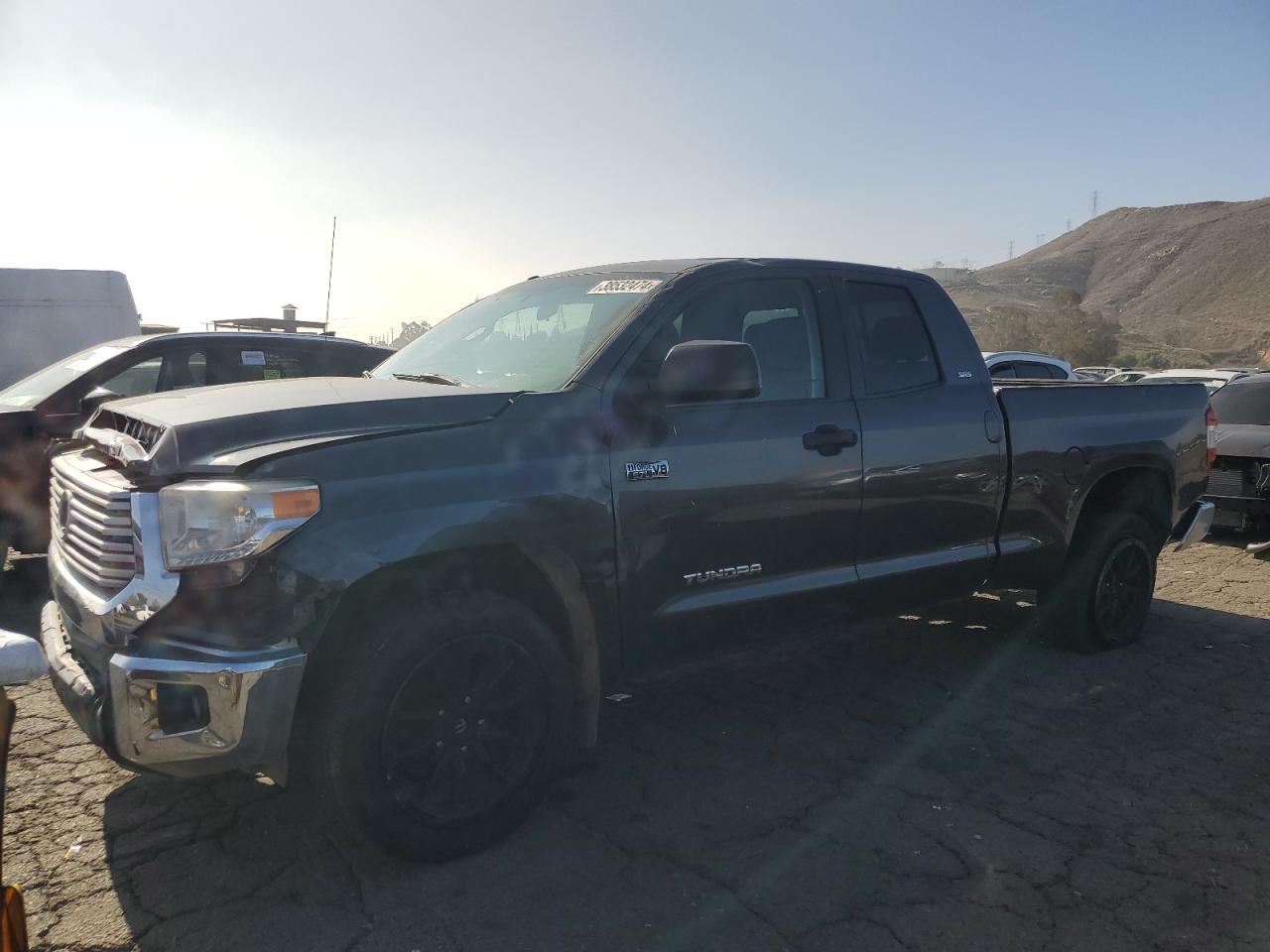 Toyota Tundra 2016