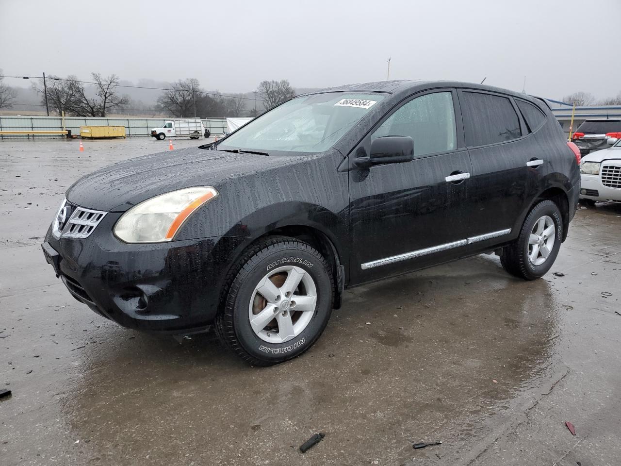 Nissan Rogue sport 2012