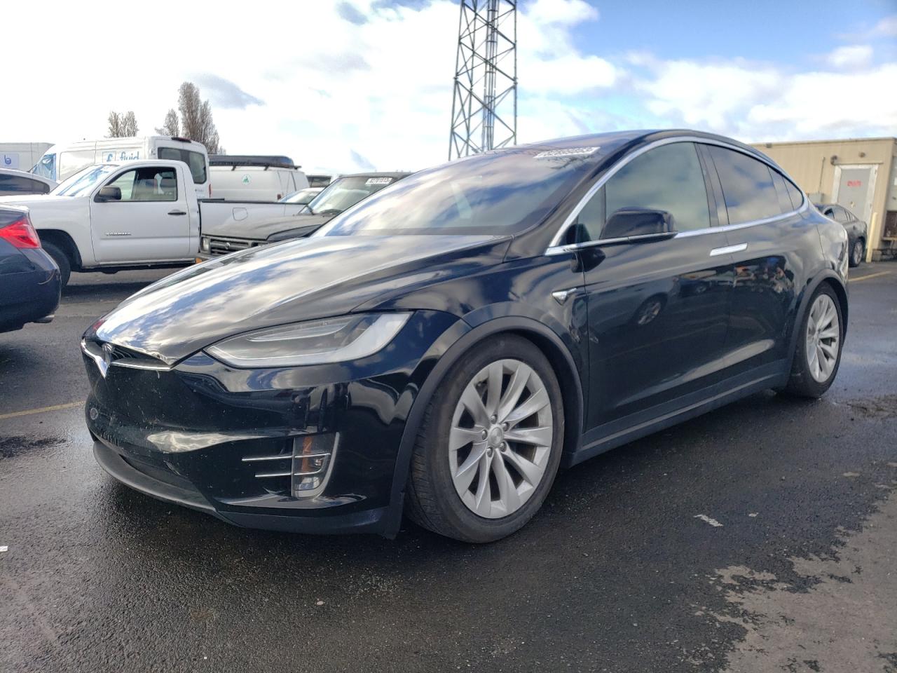 Tesla Model x 2021