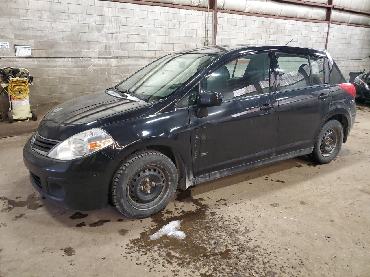 Nissan Versa 2011