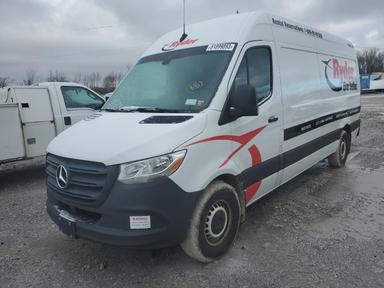 Mercedes-Benz Sprinter 2022