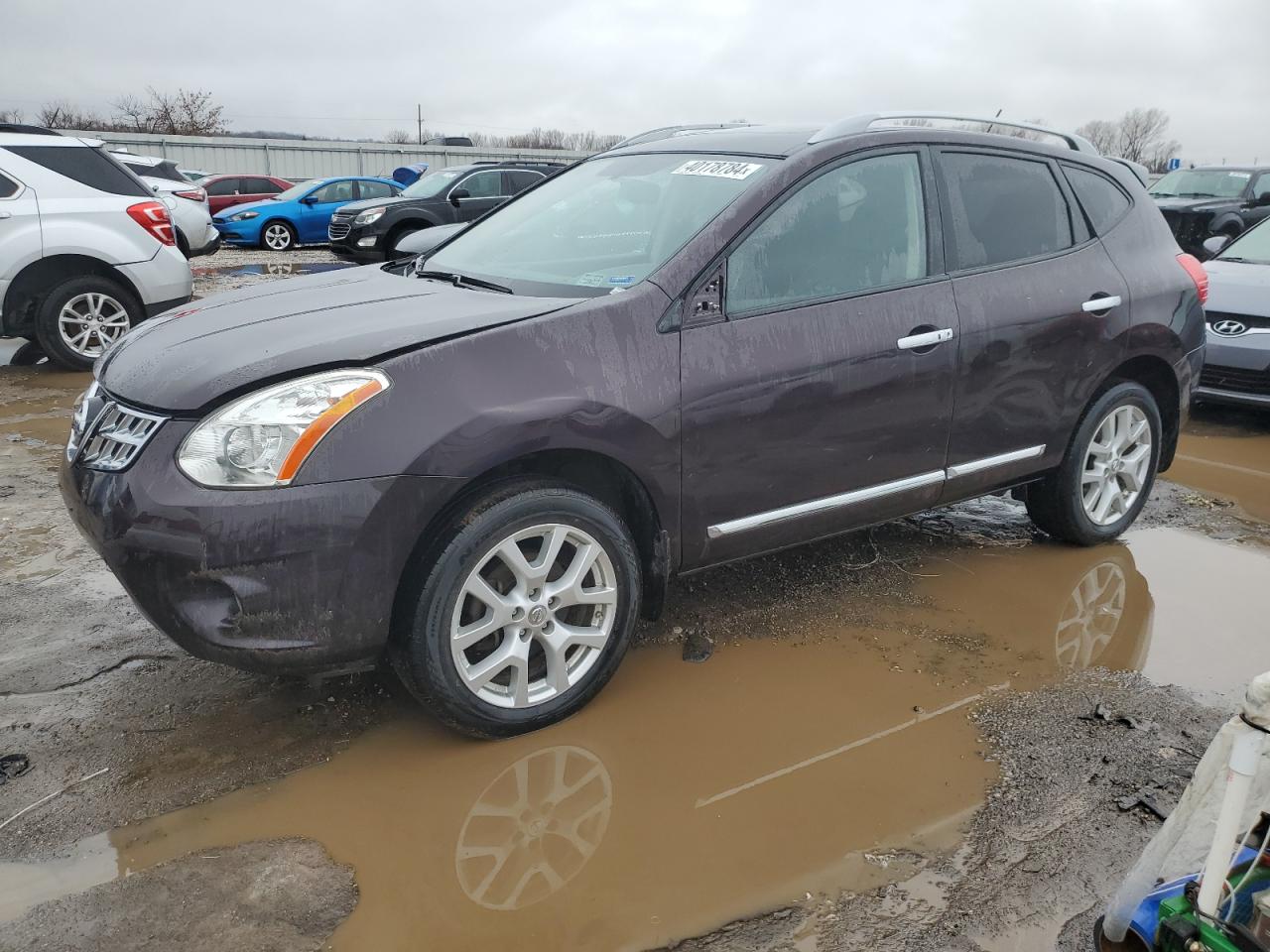 Nissan Rogue sport 2013